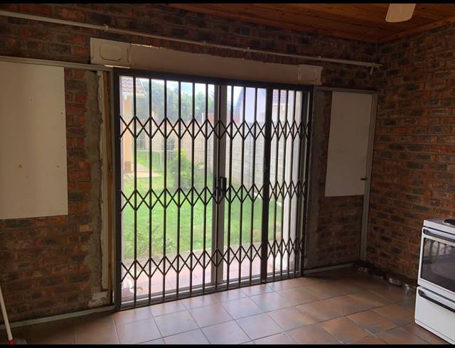 1 BEDROOM APARTMENT RENTED IN BLUEWATER BAY